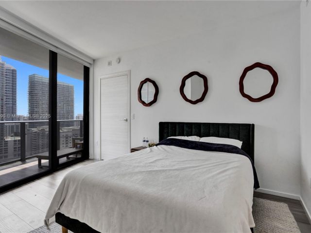 Продажа квартиры #1801 - фото 5621696