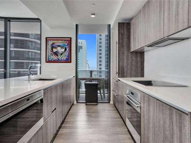 Продажа квартиры #1801 - фото 5621701