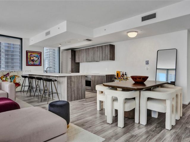 Продажа квартиры #1801 - фото 5621706