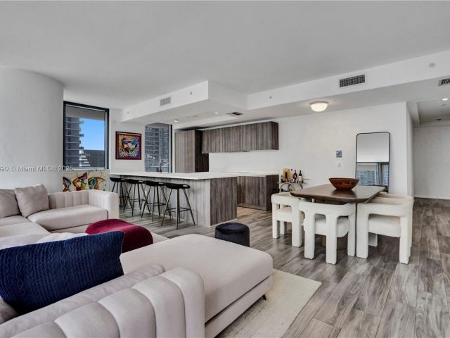 Продажа квартиры #1801 - фото 5621707