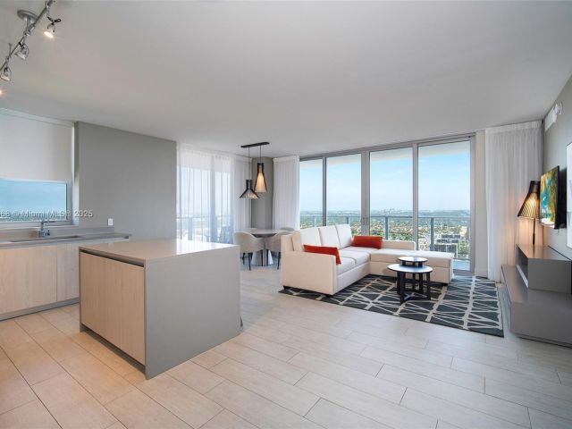 Продажа квартиры #T3502 - фото 5628460