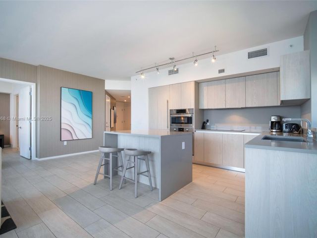 Продажа квартиры #T3502 - фото 5628461