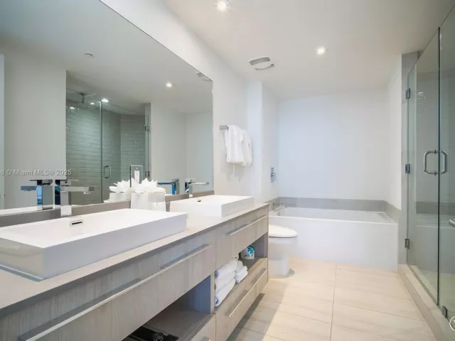 Продажа квартиры #T3502 - фото 5628455