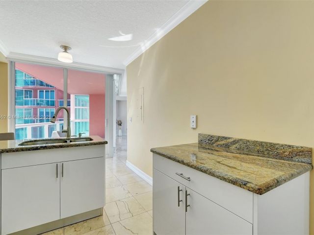 Продажа квартиры #910 - фото 5686999