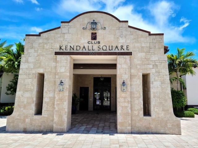 Продажа дома по адресу 9102 SW 170th Ct - фото 6130679