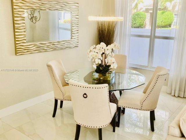 Продажа дома по адресу 9102 SW 170th Ct - фото 6130694