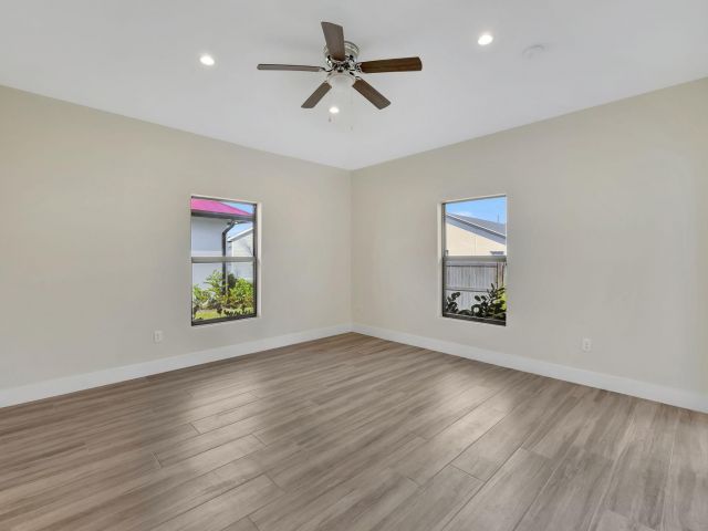 Продажа дома по адресу 2311 Zeder Avenue - фото 6064184