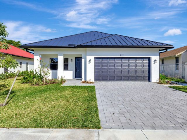 Продажа дома по адресу 2311 Zeder Avenue - фото 6064199