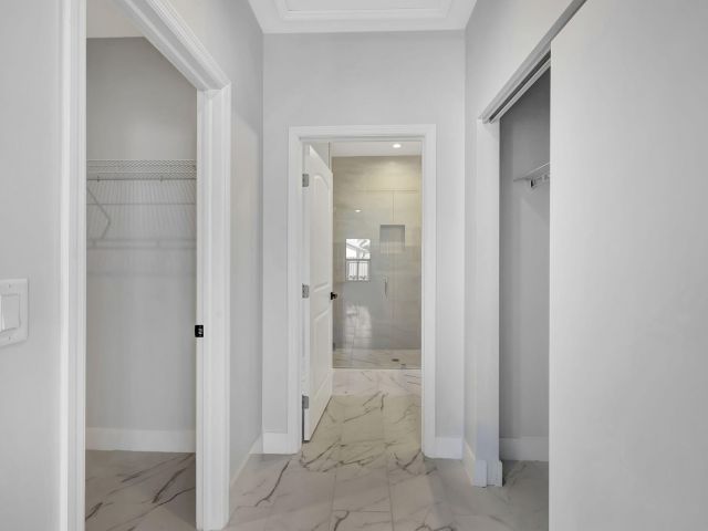 Продажа дома по адресу 2315 Zeder Avenue - фото 6064205