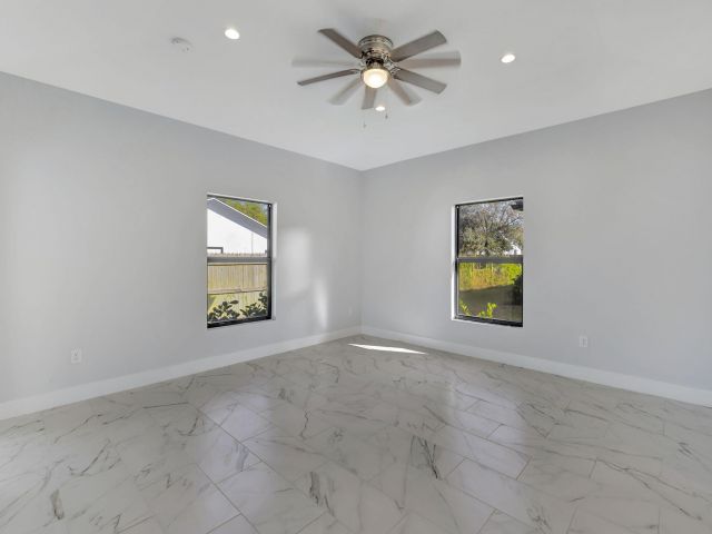 Продажа дома по адресу 2315 Zeder Avenue - фото 6064208