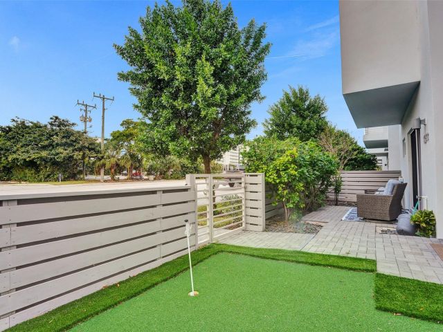 Дом в аренду по адресу 1371 N Ocean Blvd - фото 5543027