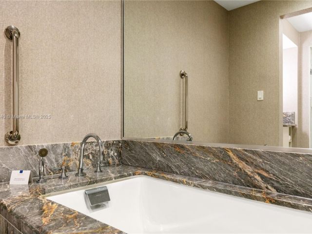 Продажа квартиры #H804 - фото 5667984