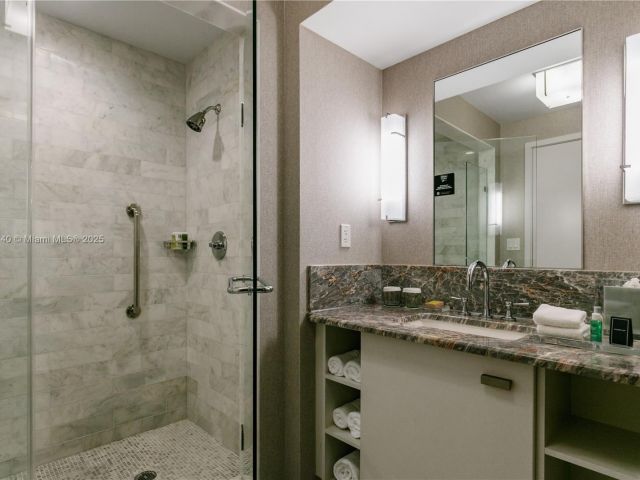 Продажа квартиры #H804 - фото 5667988