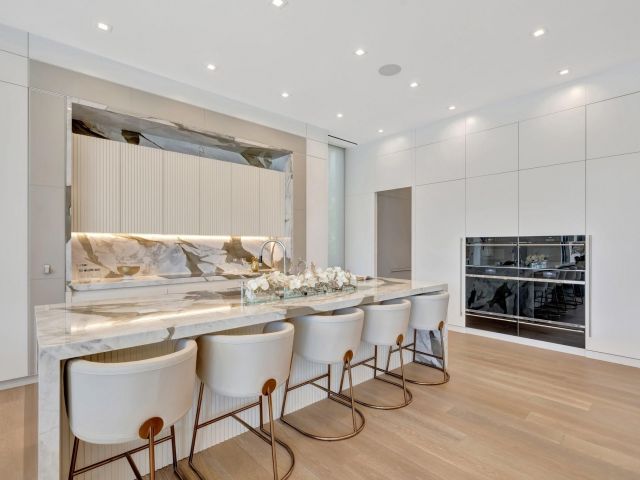 Продажа дома по адресу 2560 Del Lago Dr - фото 5815135