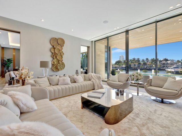 Продажа дома по адресу 2560 Del Lago Dr - фото 5815138