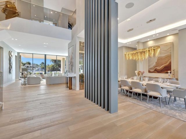 Продажа дома по адресу 2560 Del Lago Dr - фото 5815143