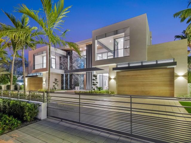 Продажа дома по адресу 2560 Del Lago Dr - фото 5815150