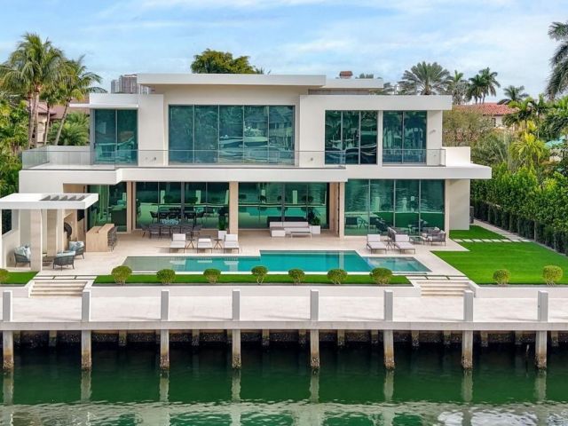 Продажа дома по адресу 2560 Del Lago Dr - фото 5815152