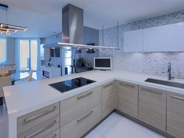 Продажа квартиры #1705 - фото 5687905