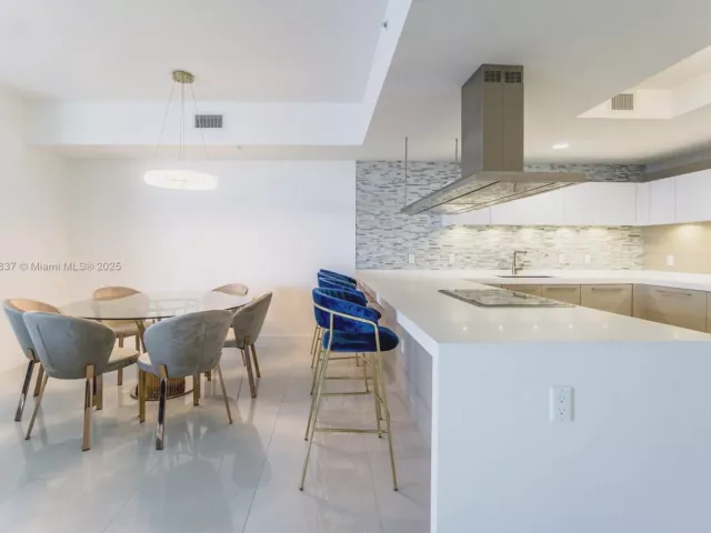 Продажа квартиры #207 - фото 5688299