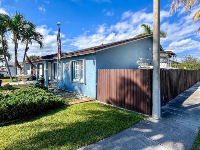 Продажа дома по адресу 15201 SW 177th Ter - фото 5783454