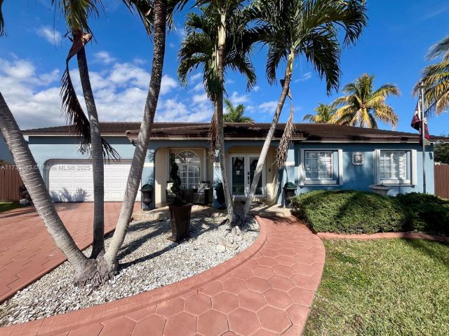 Продажа дома по адресу 15201 SW 177th Ter - фото 5783456