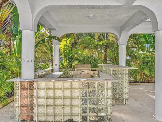 Продажа дома по адресу 12904 Banyan Rd - фото 9047844