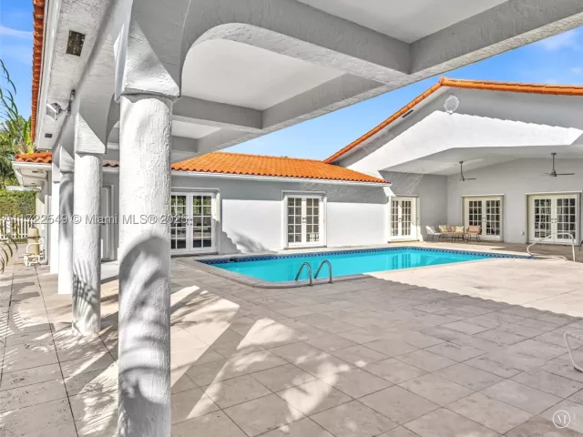 Продажа дома по адресу 12904 Banyan Rd - фото 9047851