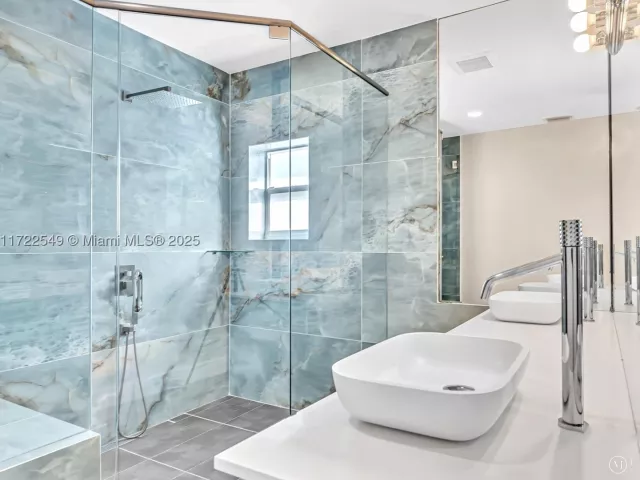 Продажа дома по адресу 12904 Banyan Rd - фото 9047896