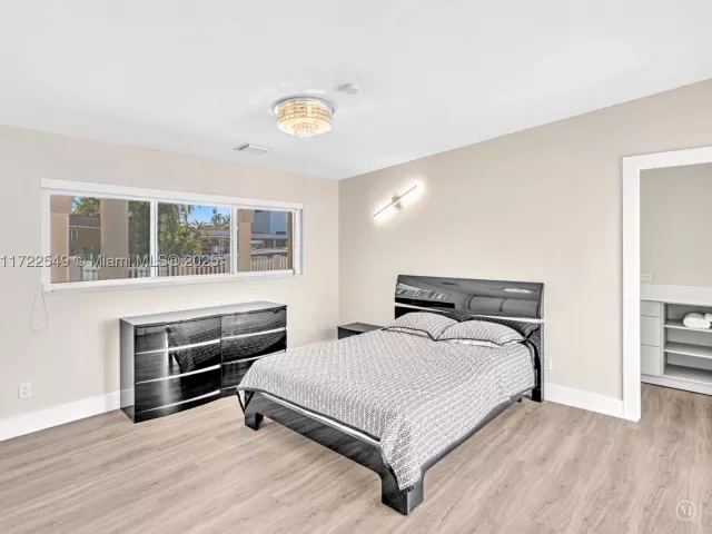 Продажа дома по адресу 12904 Banyan Rd - фото 9047911