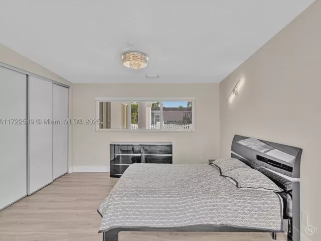 Продажа дома по адресу 12904 Banyan Rd - фото 9047914