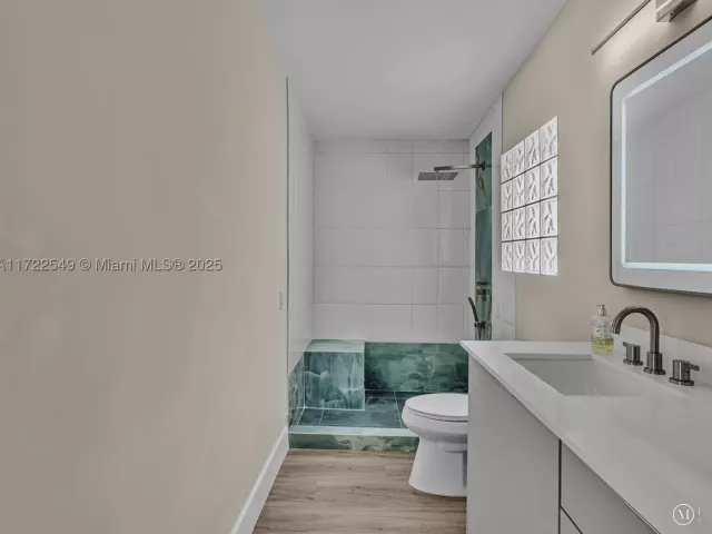 Продажа дома по адресу 12904 Banyan Rd - фото 9047922
