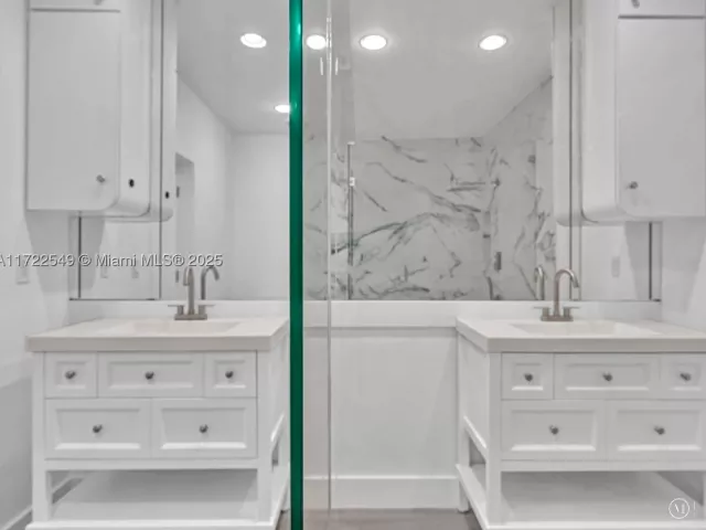 Продажа дома по адресу 12904 Banyan Rd - фото 9047935
