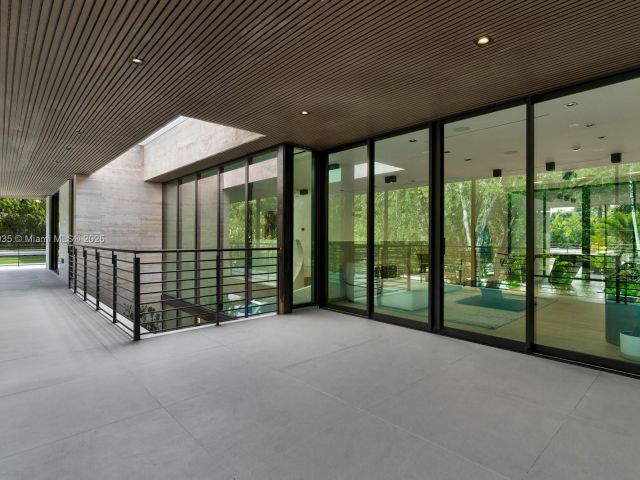 Продажа дома по адресу 4040 Kiaora St - фото 5774050