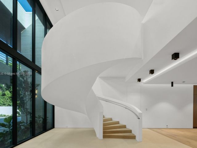 Продажа дома по адресу 4040 Kiaora St - фото 5774065