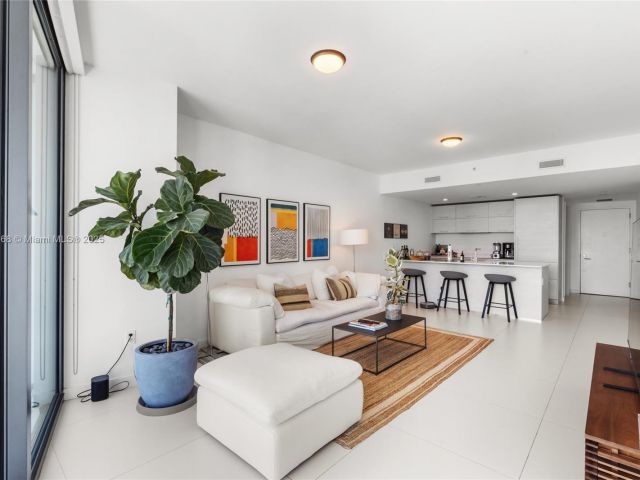 Продажа квартиры #2803 - фото 5621013