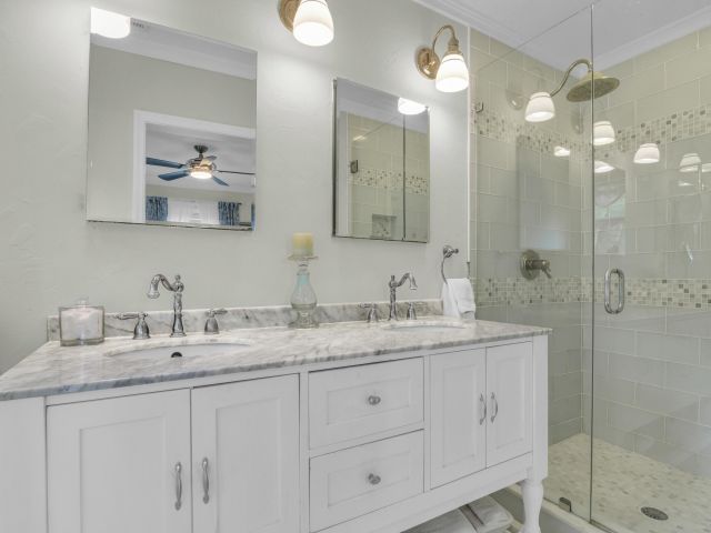 Дом в аренду по адресу 902 E Boca Raton Road - фото 6507896