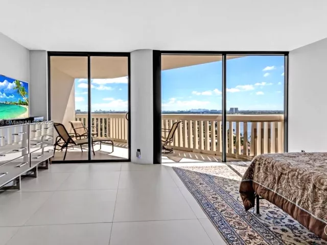 Продажа квартиры #2003 - фото 6435314