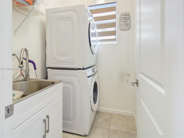 Продажа дома по адресу 13251 SW 274th Ter - фото 6124074