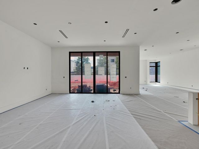 Продажа дома по адресу 16686 Mosaic Place - фото 6013810