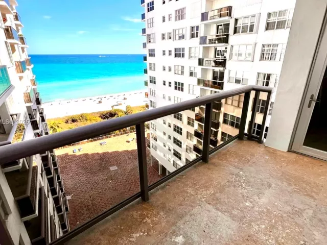 Продажа квартиры #1210 - фото 5796551