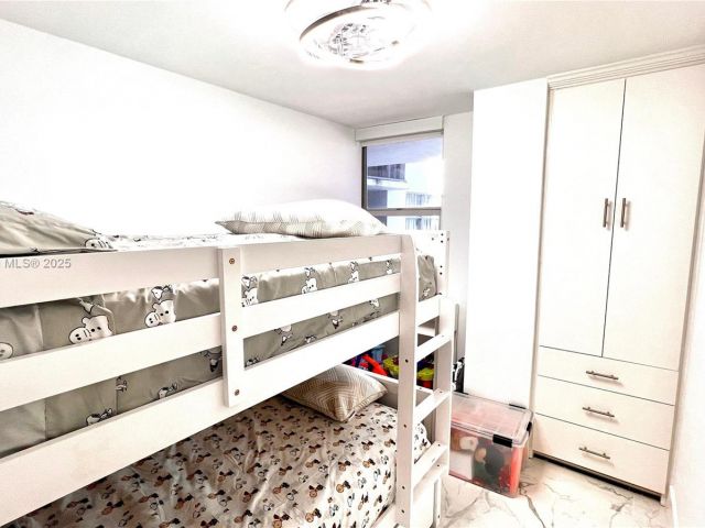 Продажа квартиры #1210 - фото 5796556