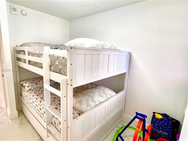 Продажа квартиры #1210 - фото 5796557