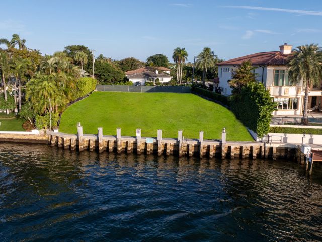 Продажа дома по адресу 601 NE Spanish Trail - фото 6102139