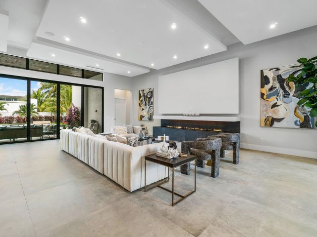 Продажа дома по адресу 315 Ellamar Road - фото 6808752