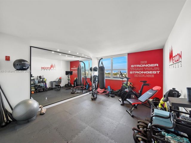 Продажа квартиры #1004 - фото 6243758