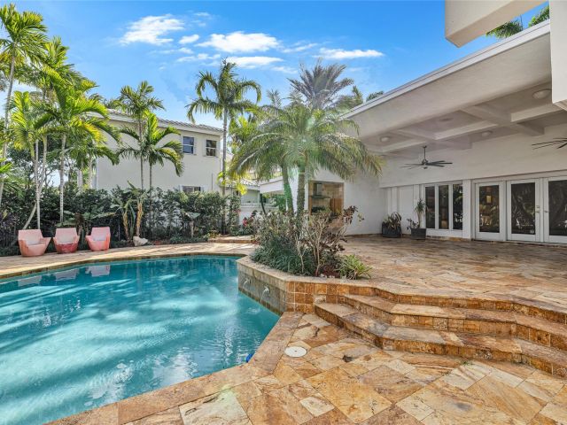 Продажа дома по адресу 18 Nurmi Dr - фото 5893137