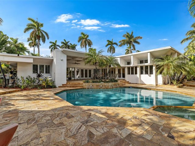 Продажа дома по адресу 18 Nurmi Dr - фото 5893147