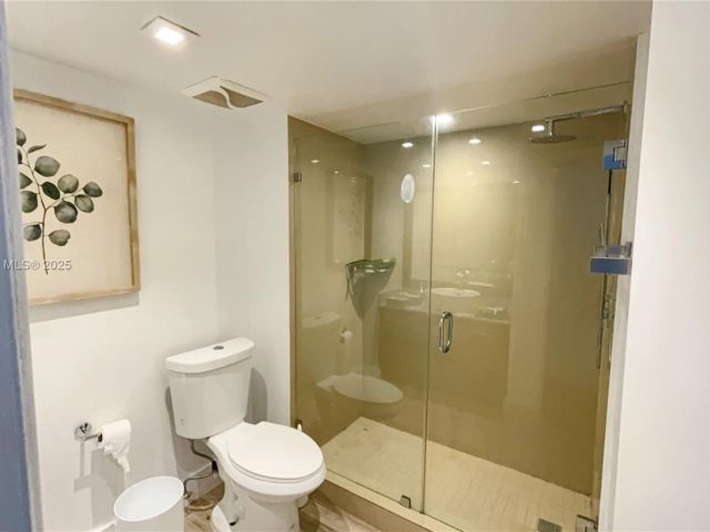 Квартира в аренду номерA-1951 - фото 5973181