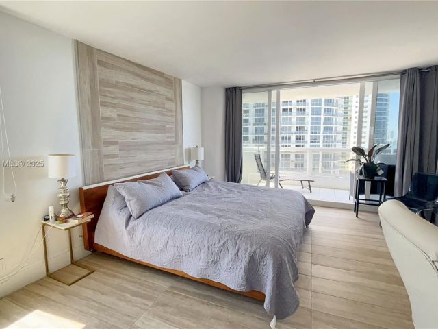 Квартира в аренду номерA-1951 - фото 5973191